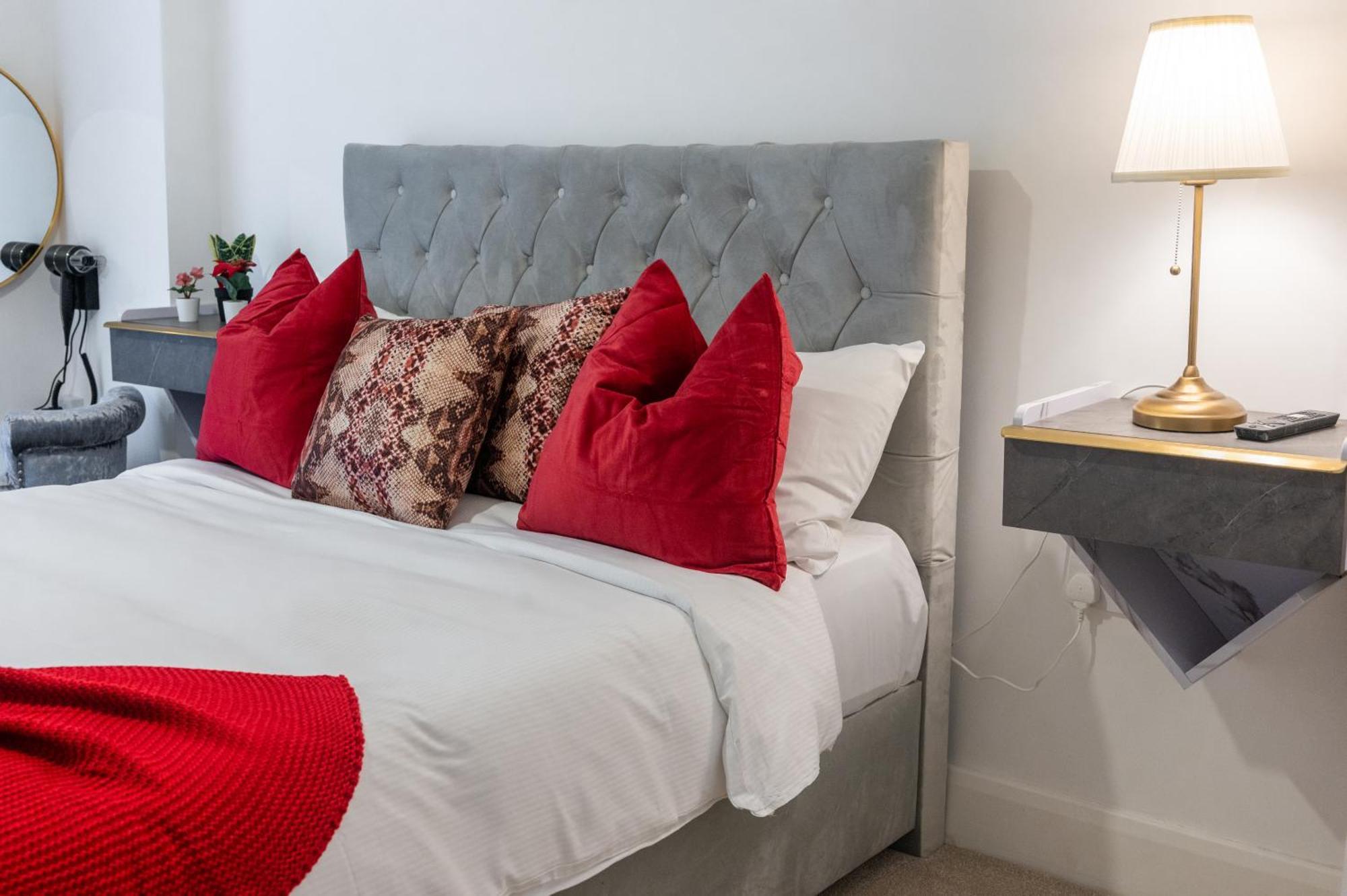 Luxury City Escape Apartments London Exteriör bild